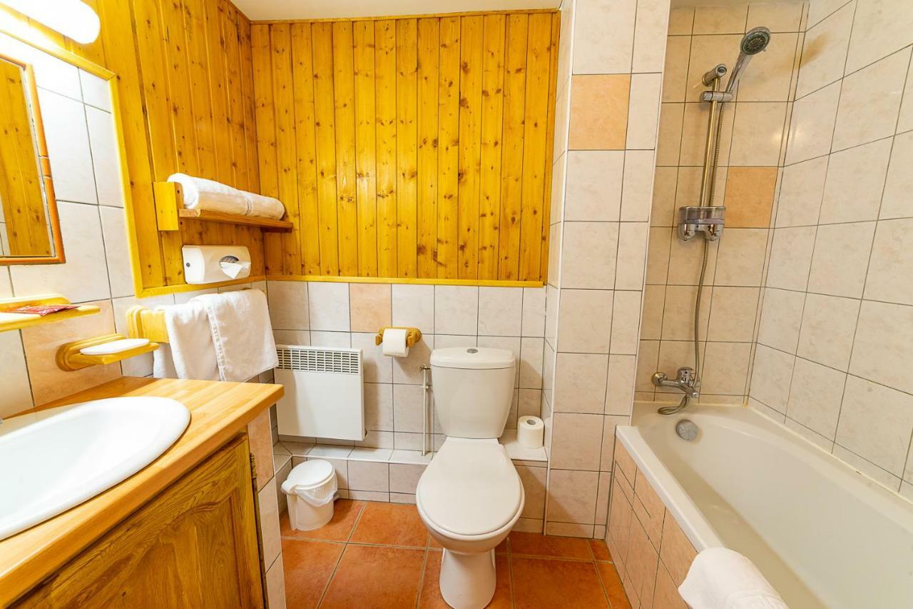 Le Grand Tetras Hotel Saint-Vérand Szoba fotó