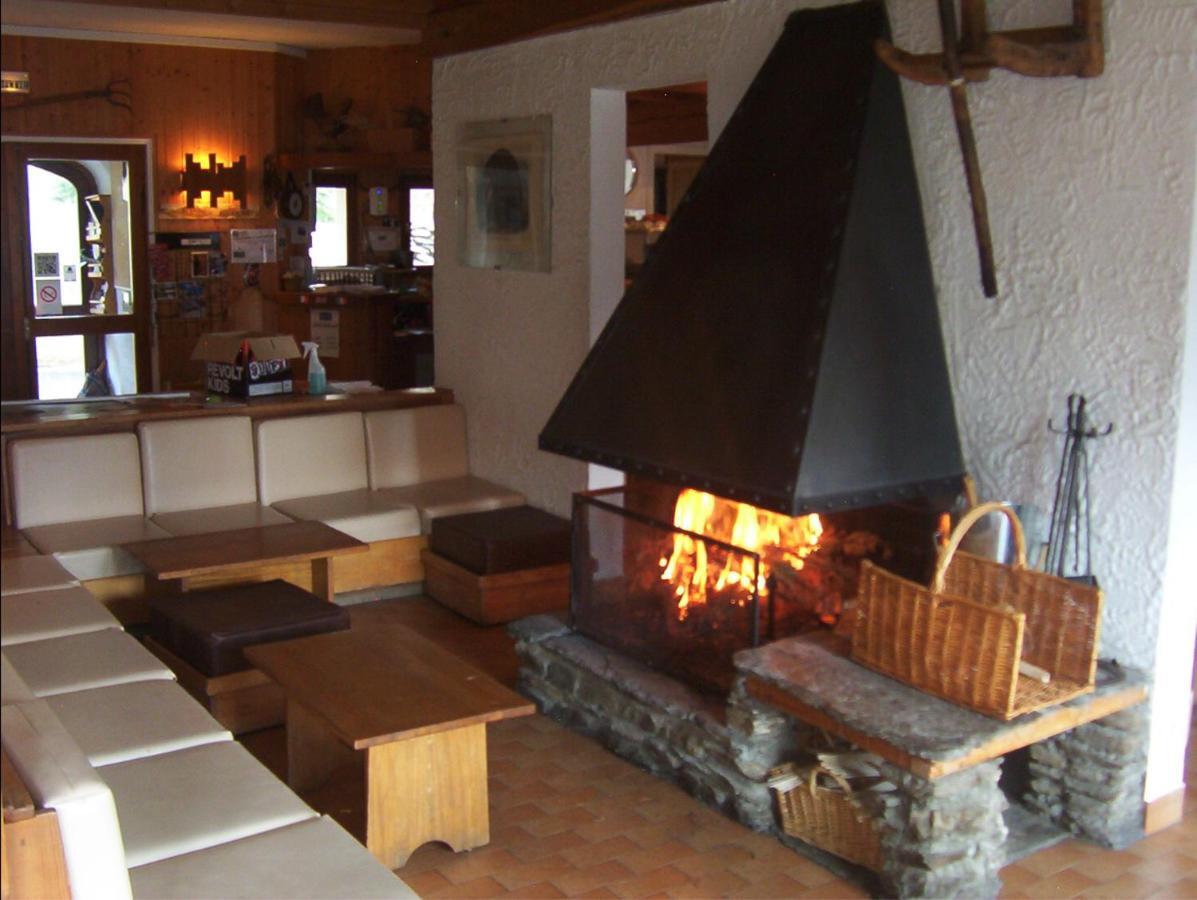 Le Grand Tetras Hotel Saint-Vérand Kültér fotó